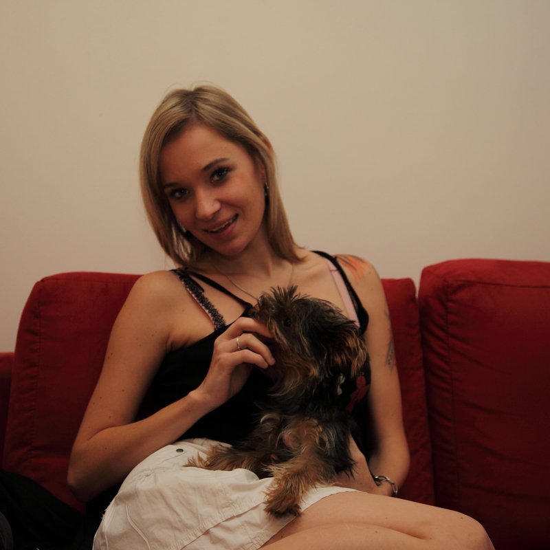 Giselle 29 Escort-girls Ésery