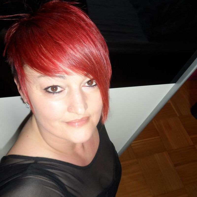 Corinne 27 Escort Holnon