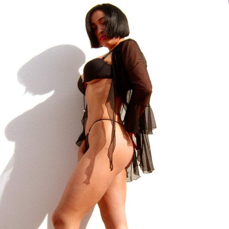 Diane 26 Escort à Tréchy
