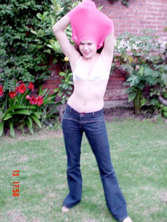 Ouida 25 Escort Maguelonne