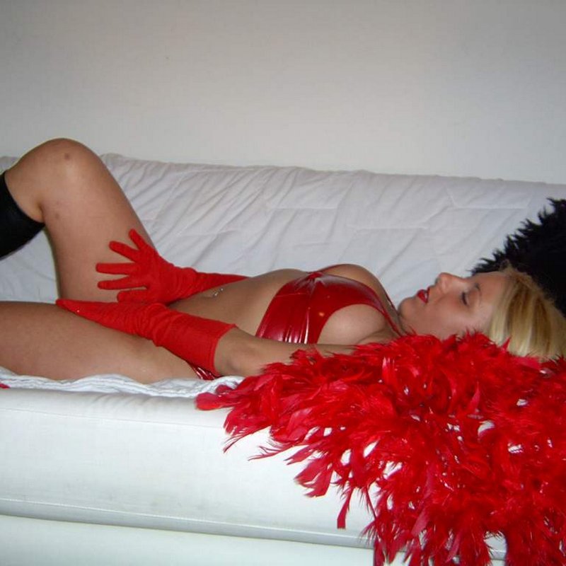 Irène 25 Services escort Mauves-sur-Loire