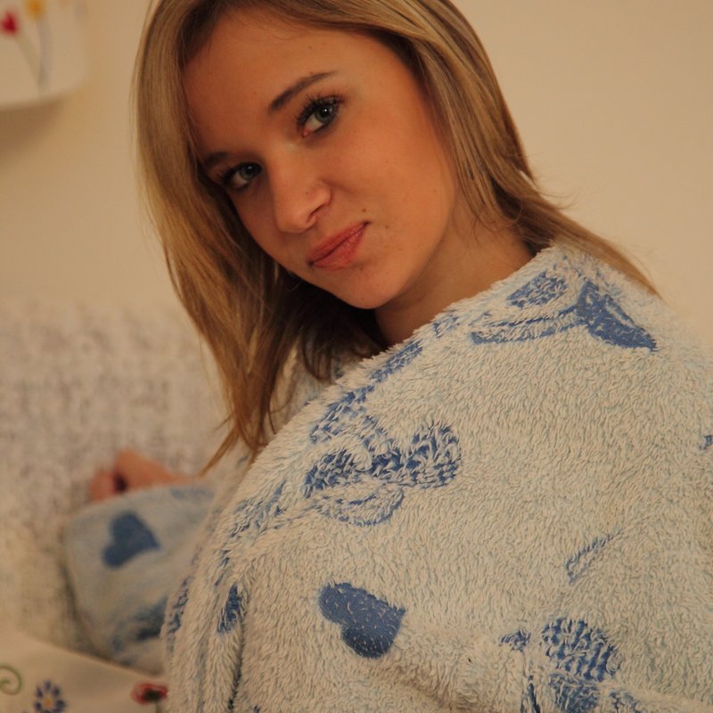 Corinne 27 Escort Albens