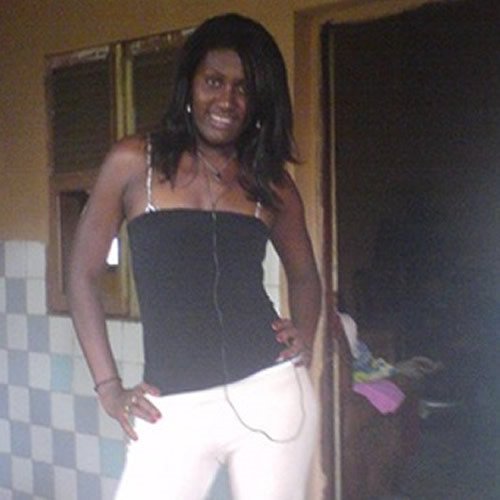 Yvonne 33 Rencontre escort Trépied