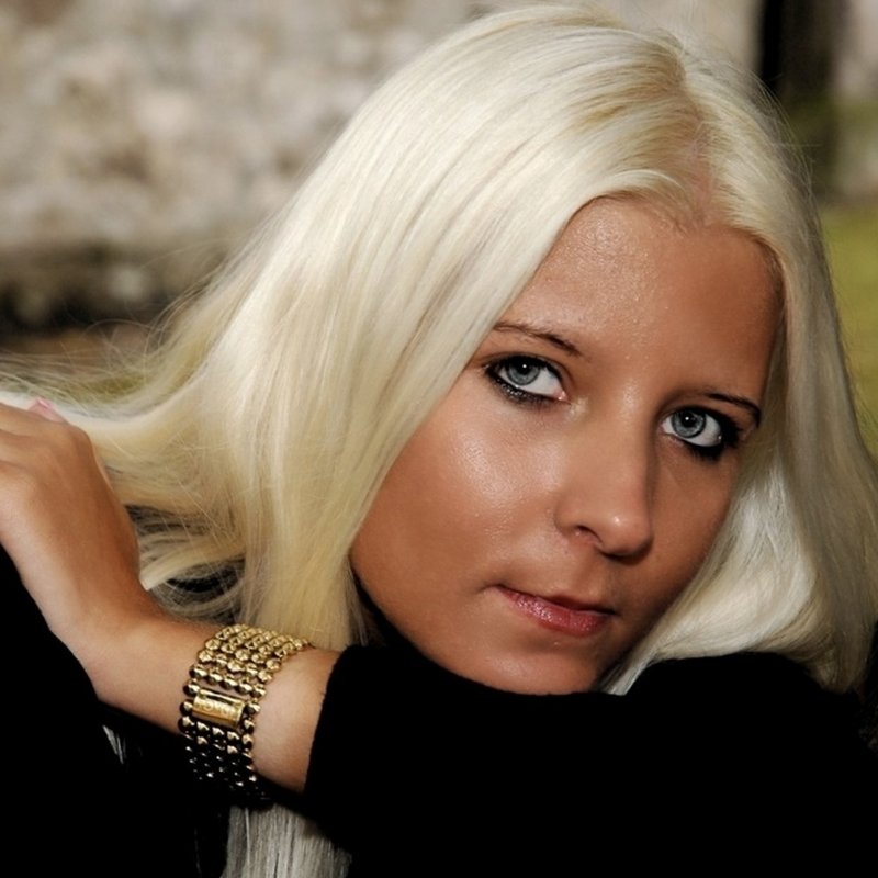 Antoinette 28 Escort Saint-Médard-de-Guizières