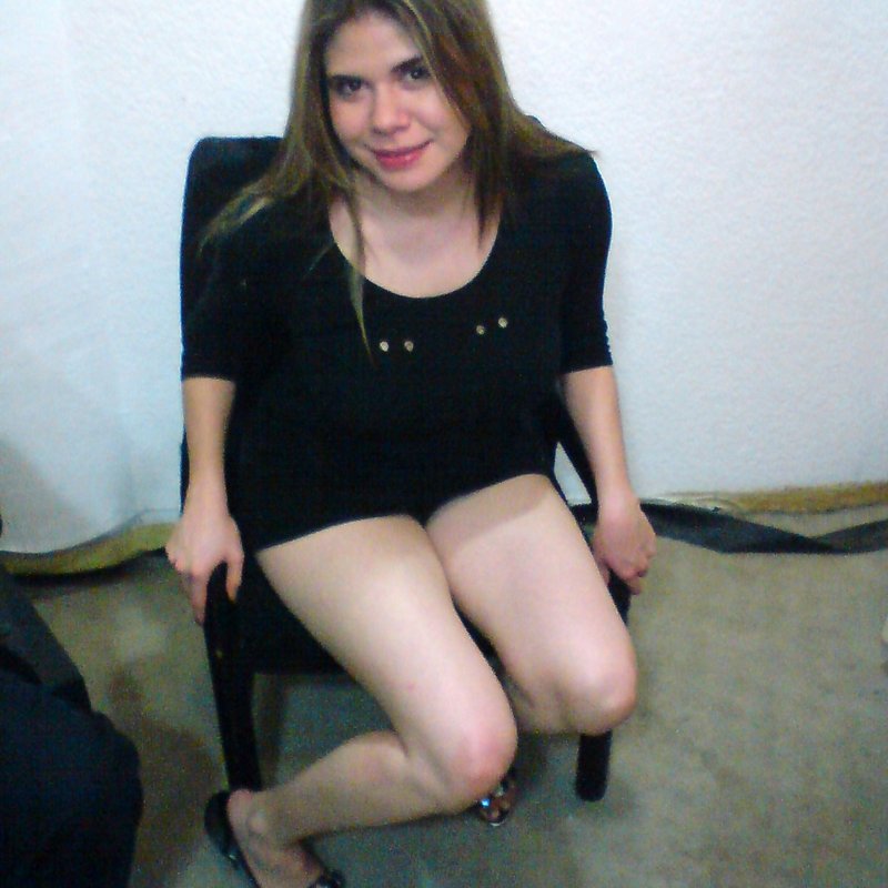Emma 22 Rencontre escort Bray-Dunes