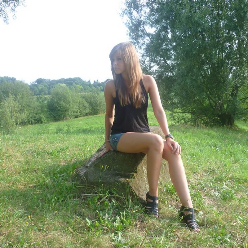 Emmanuelle 32 Escort girl Gondecourt