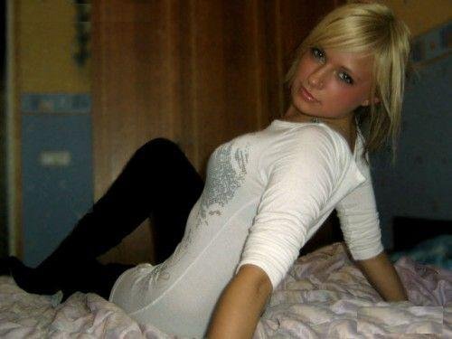 Roxane 34 Escort La Chaussée