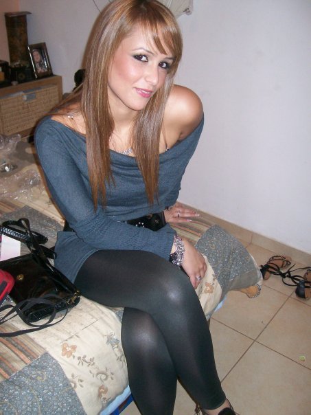Morgaine 28 Escort Holnon
